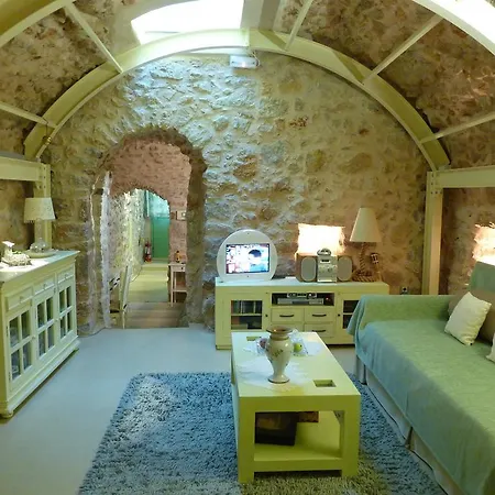 St. George Sykoussis Traditional Residence Agios Georgios Sykousis Room photo