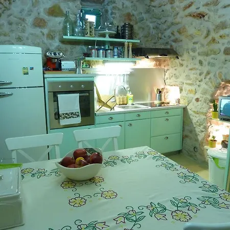 St. George Sykoussis Traditional Residence Agios Georgios Sykousis Room photo